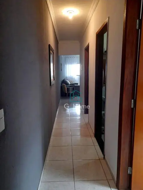 Foto 5 de Casa com 3 quartos à venda, 130m2 em Residencial Veneza, Londrina - PR