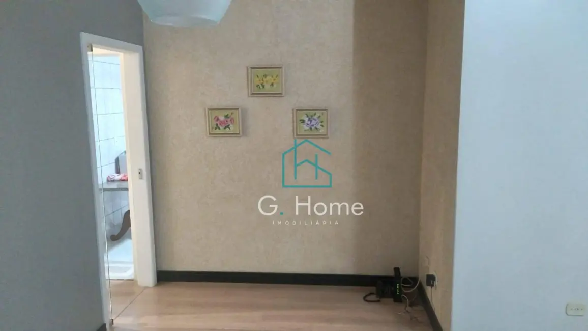 Casa com 3 quartos para alugar, 280m2 em Conjunto Santa Rita 6, Londrina - PR - imagem 7 Foto 7 de Casa com 3 quartos para alugar, 280m2 em Conjunto Santa Rita 6, Londrina - PR