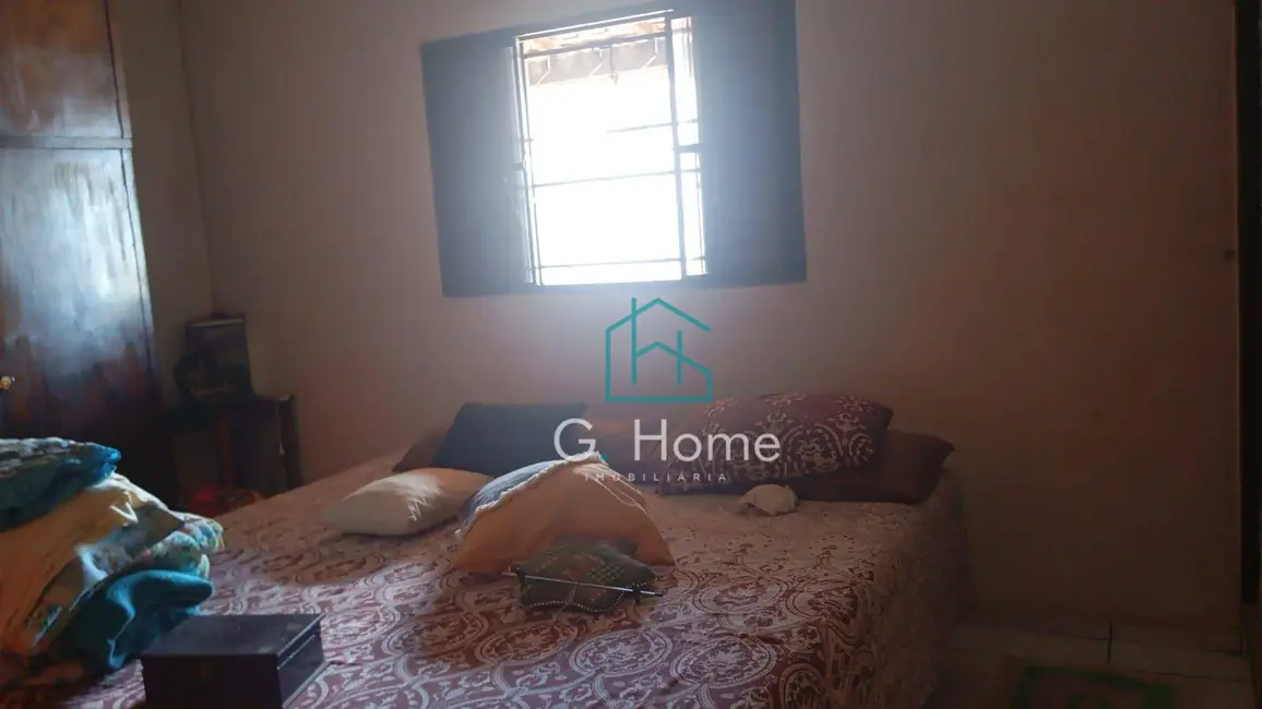 Foto 6 de Sobrado com 3 quartos à venda, 300m2 em Maria Lúcia, Londrina - PR