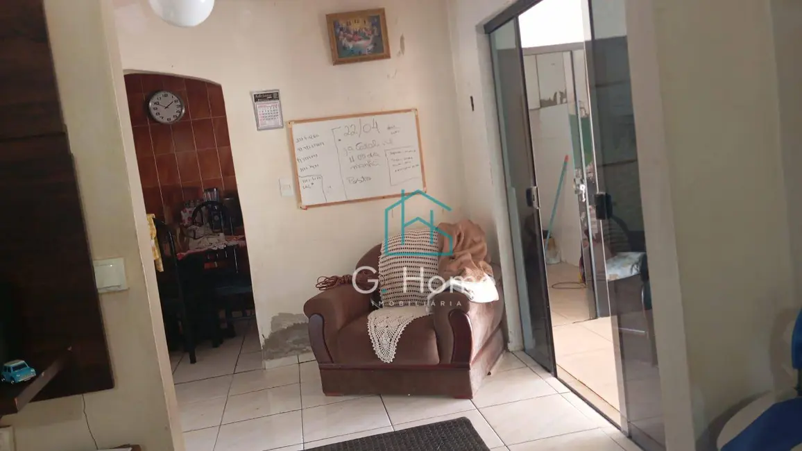 Foto 4 de Sobrado com 3 quartos à venda, 300m2 em Maria Lúcia, Londrina - PR