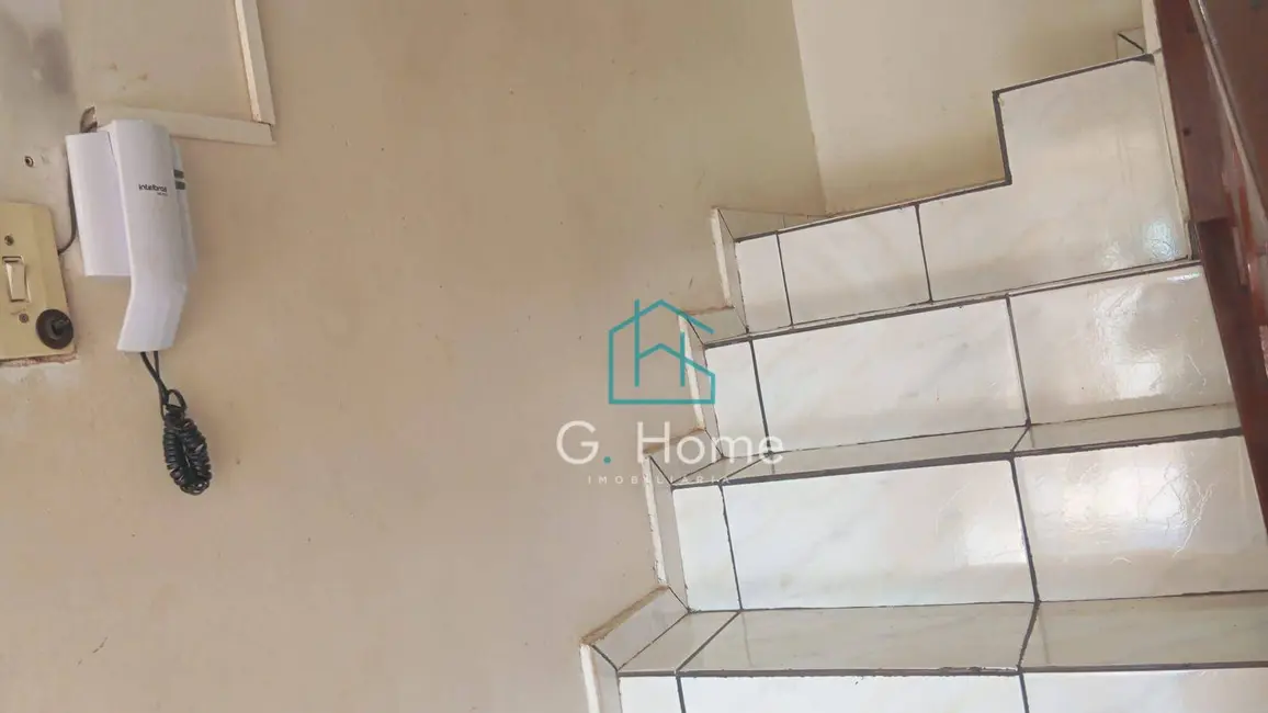 Foto 5 de Sobrado com 3 quartos à venda, 300m2 em Maria Lúcia, Londrina - PR