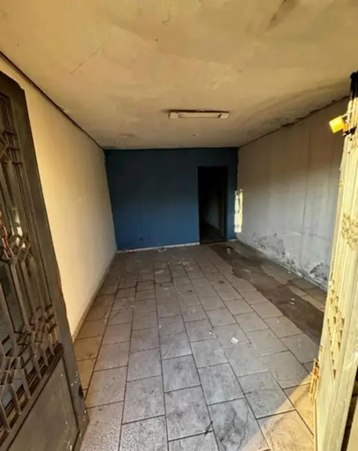 Foto 8 de Armazém / Galpão para alugar, 1050m2 em Ouro Branco, Londrina - PR