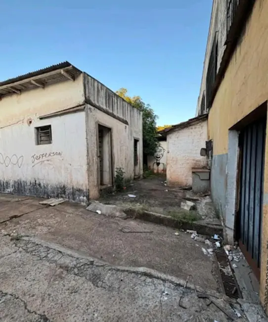 Foto 5 de Armazém / Galpão para alugar, 1050m2 em Ouro Branco, Londrina - PR