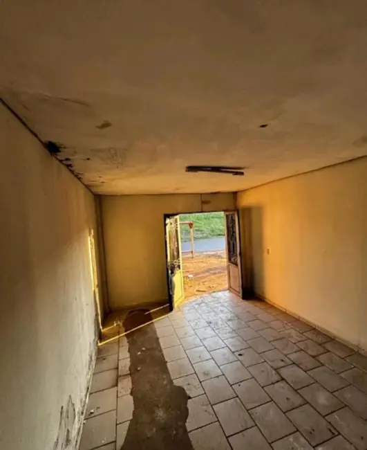 Foto 6 de Armazém / Galpão para alugar, 1050m2 em Ouro Branco, Londrina - PR