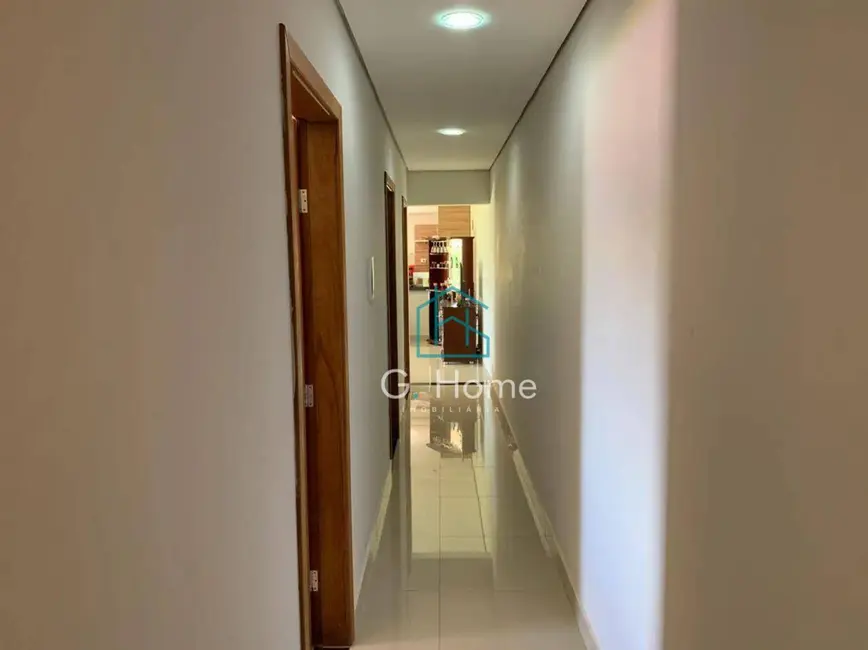 Chácara com 6 quartos para alugar, 2000m2 em Londrina - PR - imagem 7 Foto 7 de Chácara com 6 quartos para alugar, 2000m2 em Londrina - PR
