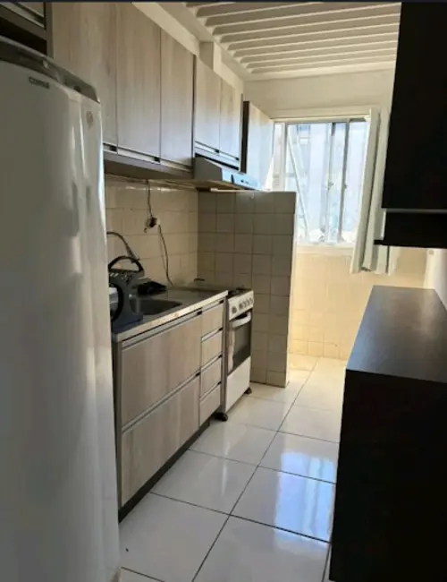 Apartamento com 3 quartos para alugar, 65m2 em San Fernando, Londrina - PR - imagem 4 Foto 4 de Apartamento com 3 quartos para alugar, 65m2 em San Fernando, Londrina - PR