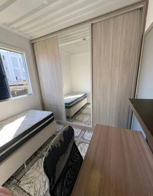 Apartamento com 3 quartos para alugar, 65m2 em San Fernando, Londrina - PR - imagem 5 Foto 5 de Apartamento com 3 quartos para alugar, 65m2 em San Fernando, Londrina - PR