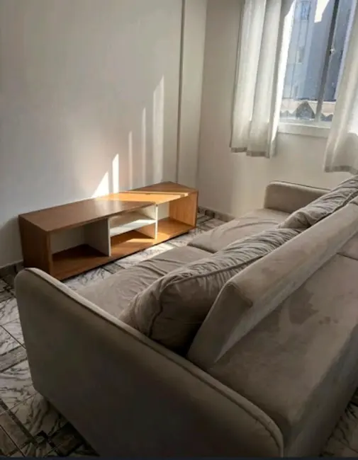 Apartamento com 3 quartos para alugar, 65m2 em San Fernando, Londrina - PR - imagem 2 Foto 2 de Apartamento com 3 quartos para alugar, 65m2 em San Fernando, Londrina - PR