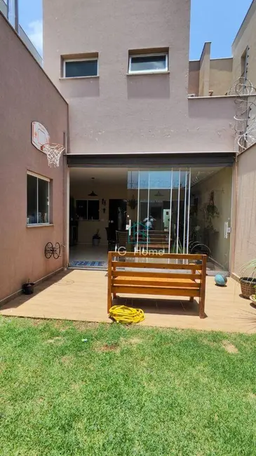 Foto 3 de Casa com 4 quartos à venda, 157m2 em Garden Park Residence, Londrina - PR
