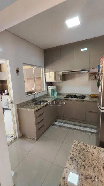 Foto 9 de Casa com 4 quartos à venda, 157m2 em Garden Park Residence, Londrina - PR