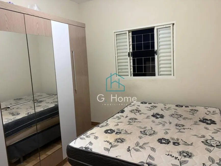 Apartamento com 2 quartos para alugar, 40m2 em San Fernando, Londrina - PR - imagem 4 Foto 4 de Apartamento com 2 quartos para alugar, 40m2 em San Fernando, Londrina - PR