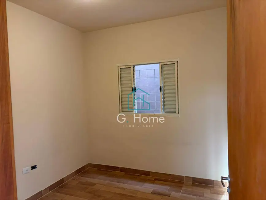 Apartamento com 2 quartos para alugar, 40m2 em San Fernando, Londrina - PR - imagem 3 Foto 3 de Apartamento com 2 quartos para alugar, 40m2 em San Fernando, Londrina - PR