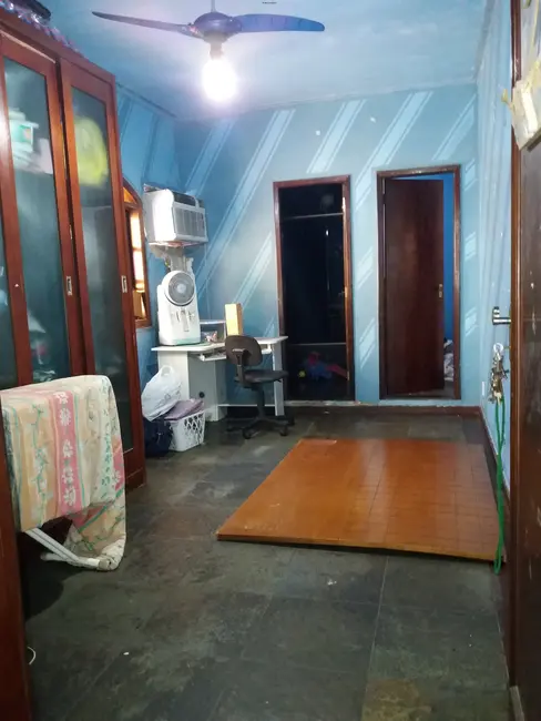 Foto 4 de Casa com 3 quartos à venda, 180m2 em Bangu, Rio De Janeiro - RJ