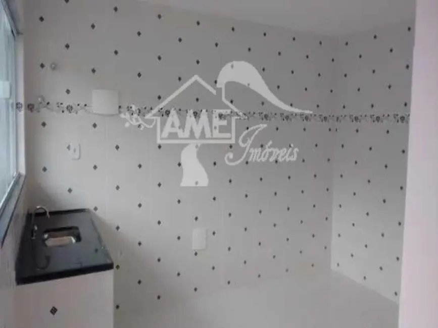 Foto 2 de Casa com 2 quartos à venda, 125m2 em Bangu, Rio De Janeiro - RJ