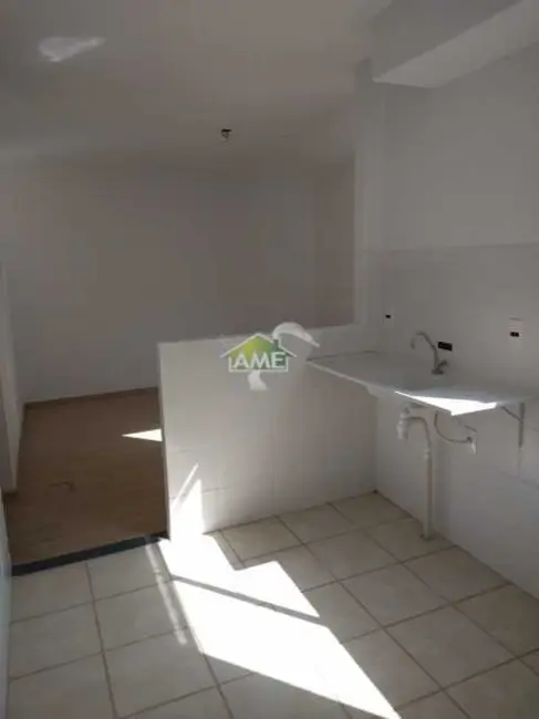 Apartamento com 2 quartos à venda e para alugar, 56m2 em Santa Cruz, Rio De Janeiro - RJ - imagem 6 Foto 6 de Apartamento com 2 quartos à venda e para alugar, 56m2 em Santa Cruz, Rio De Janeiro - RJ