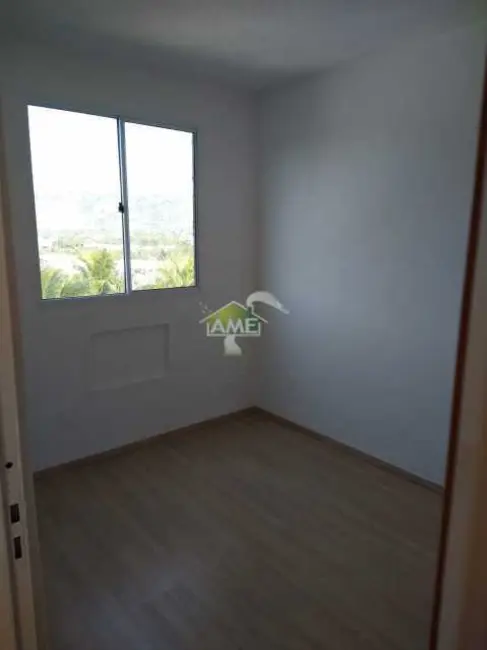 Foto 2 de Apartamento com 2 quartos à venda e para alugar, 56m2 em Santa Cruz, Rio De Janeiro - RJ