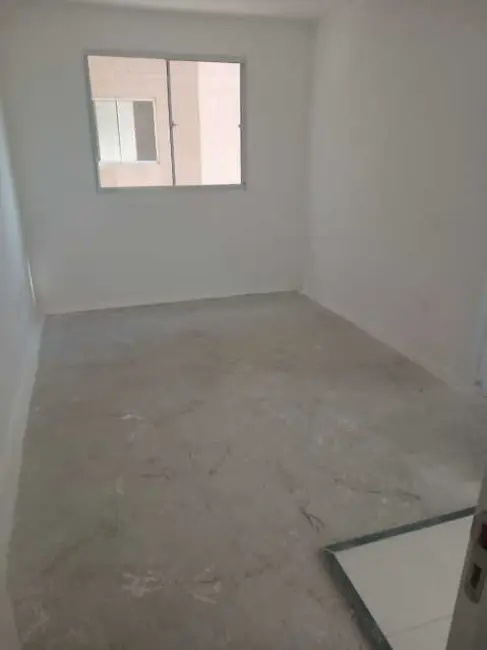 Apartamento com 2 quartos para alugar, 44m2 em Guaratiba, Rio De Janeiro - RJ - imagem 4 Foto 4 de Apartamento com 2 quartos para alugar, 44m2 em Guaratiba, Rio De Janeiro - RJ