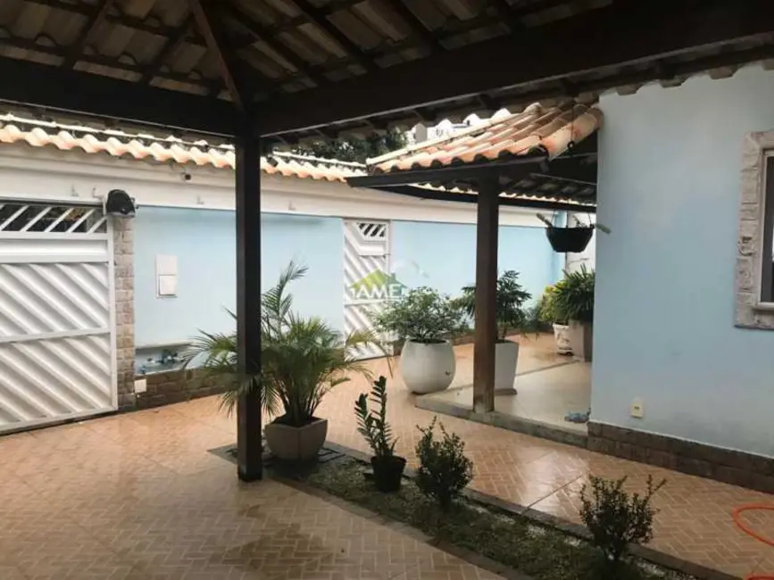 Foto 1 de Casa com 2 quartos à venda, 120m2 em Campo Grande, Rio De Janeiro - RJ