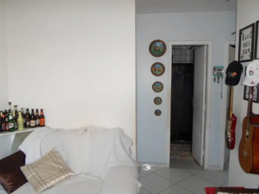 Foto 2 de Apartamento com 2 quartos para alugar, 40m2 em Campo Grande, Rio De Janeiro - RJ