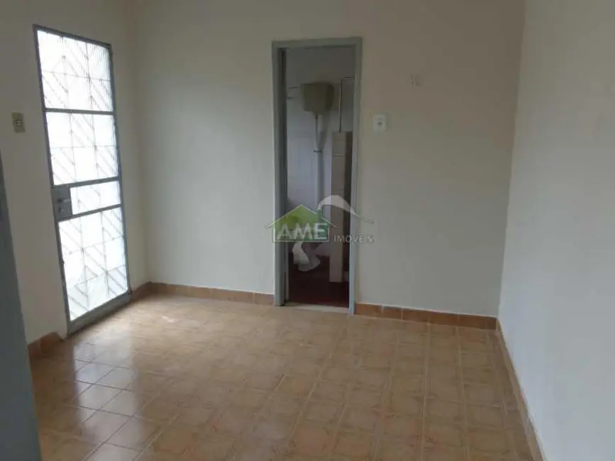 Foto 11 de Casa com 1 quarto para alugar em Campo Grande, Rio De Janeiro - RJ