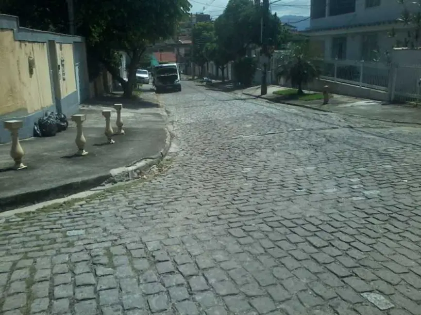 Foto 2 de Terreno / Lote à venda, 243m2 em Campo Grande, Rio De Janeiro - RJ