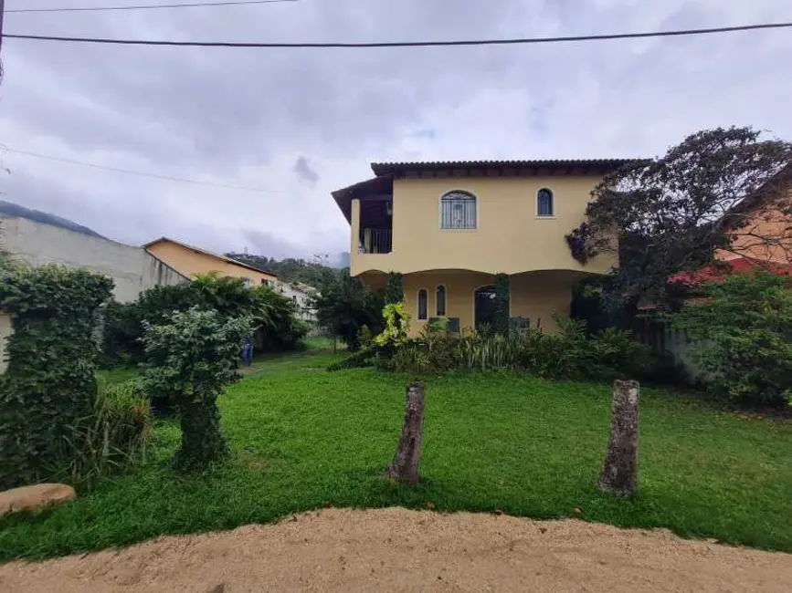 Foto 2 de Casa com 4 quartos à venda, 230m2 em Campo Grande, Rio De Janeiro - RJ