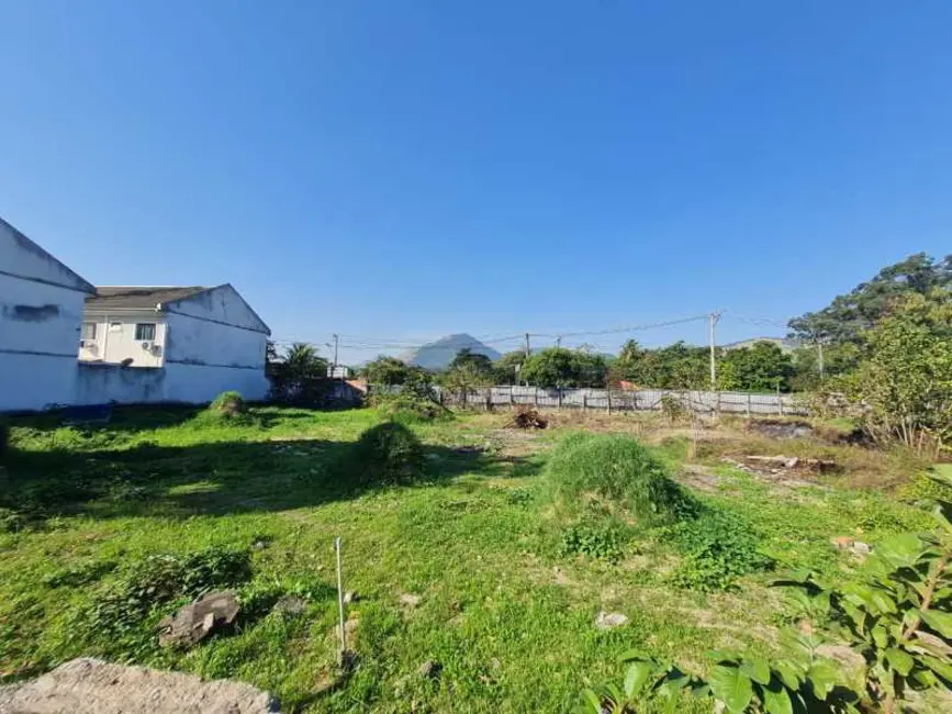 Terreno / Lote à venda, 2060m2 em Guaratiba, Rio De Janeiro - RJ - imagem 4 Foto 4 de Terreno / Lote à venda, 2060m2 em Guaratiba, Rio De Janeiro - RJ