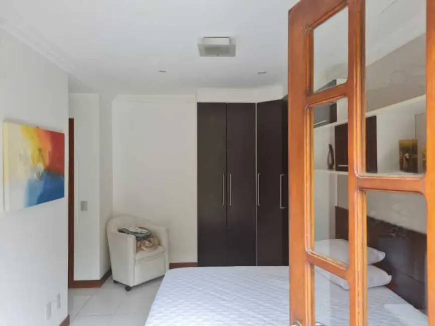 Casa de Condomínio com 10 quartos à venda em Campo Grande, Rio De Janeiro - RJ - imagem 4 Foto 4 de Casa de Condomínio com 10 quartos à venda em Campo Grande, Rio De Janeiro - RJ