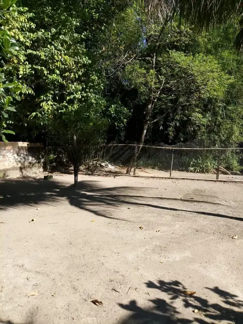 Sítio / Rancho com 3 quartos à venda em Mazomba, Itaguai - RJ - imagem 6 Foto 6 de Sítio / Rancho com 3 quartos à venda em Mazomba, Itaguai - RJ