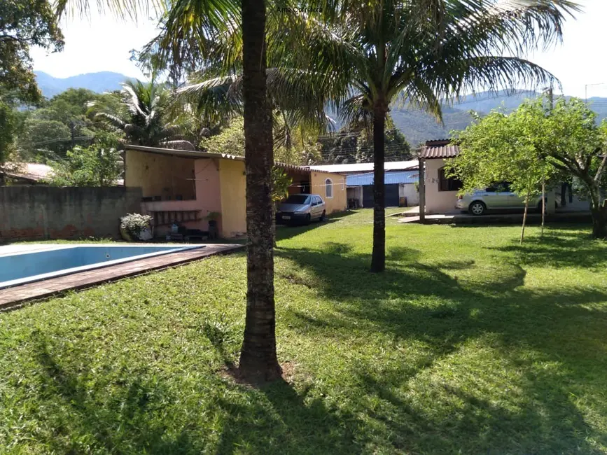 Foto 1 de Sítio / Rancho com 3 quartos à venda em Mazomba, Itaguai - RJ