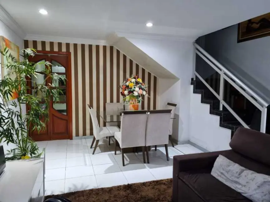 Foto 2 de Casa com 4 quartos à venda, 100m2 em Campo Grande, Rio De Janeiro - RJ