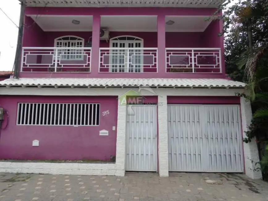 Foto 1 de Casa com 4 quartos à venda, 220m2 em Campo Grande, Rio De Janeiro - RJ