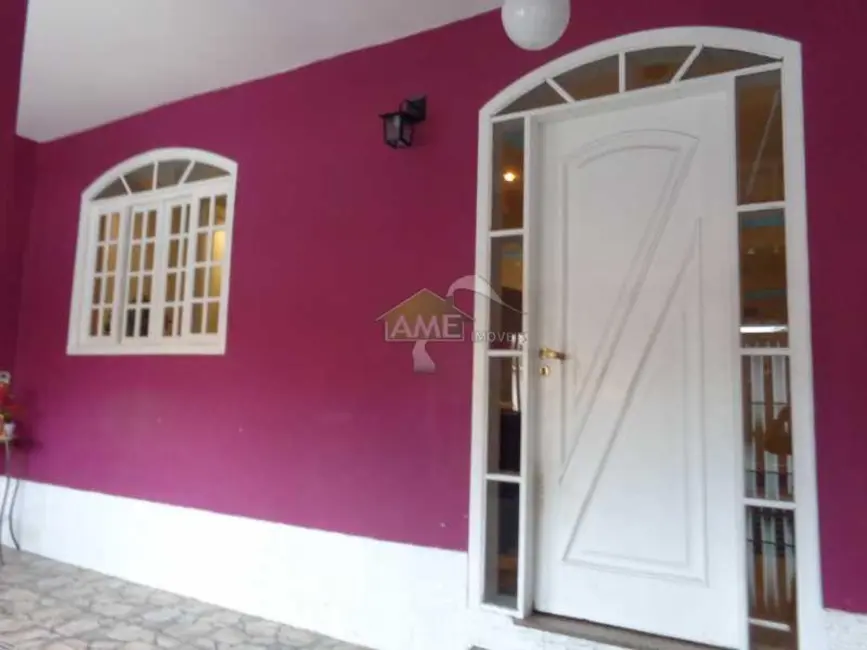 Casa com 4 quartos à venda, 220m2 em Campo Grande, Rio De Janeiro - RJ - imagem 3 Foto 3 de Casa com 4 quartos à venda, 220m2 em Campo Grande, Rio De Janeiro - RJ