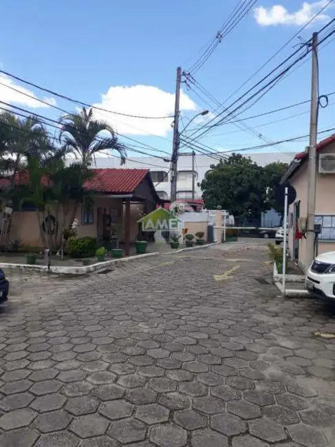 Foto 5 de Apartamento com 2 quartos à venda, 45m2 em Inhoaíba, Rio De Janeiro - RJ