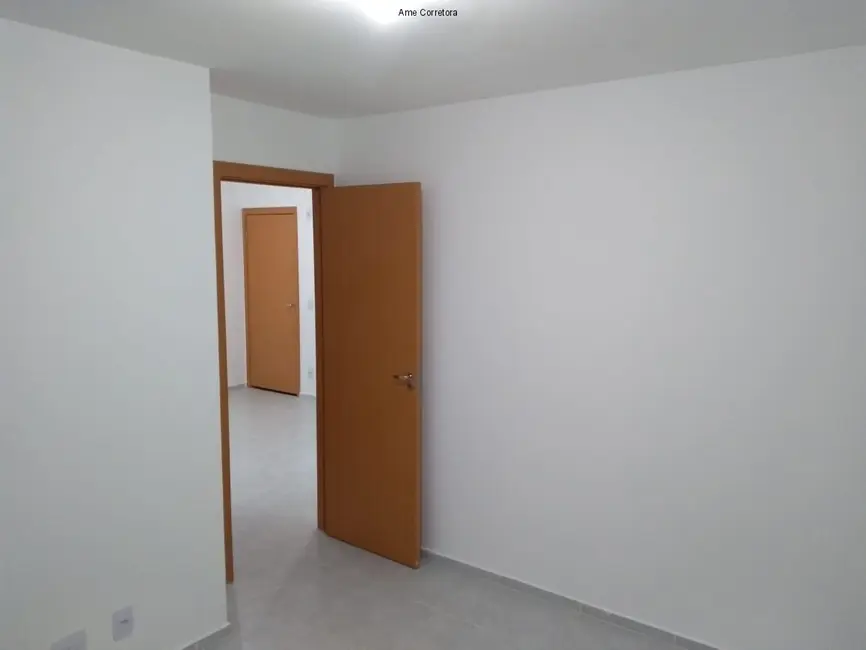 Foto 1 de Apartamento com 2 quartos para alugar, 45m2 em Campo Grande, Rio De Janeiro - RJ