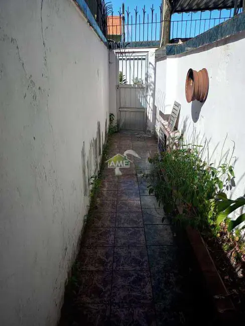 Foto 2 de Casa com 2 quartos para alugar, 110m2 em Campo Grande, Rio De Janeiro - RJ