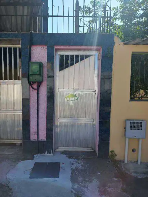 Foto 1 de Casa com 2 quartos para alugar, 110m2 em Campo Grande, Rio De Janeiro - RJ