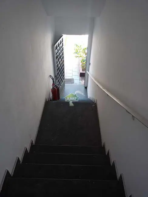 Foto 3 de Casa com 2 quartos para alugar, 110m2 em Campo Grande, Rio De Janeiro - RJ