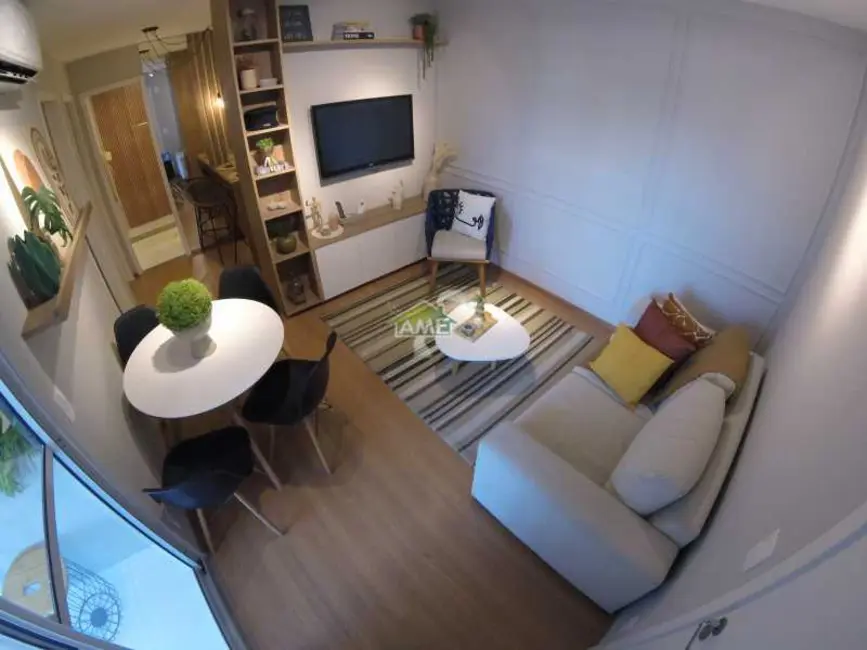 Apartamento com 2 quartos à venda, 42m2 em Campo Grande, Rio De Janeiro - RJ - imagem 2 Foto 2 de Apartamento com 2 quartos à venda, 42m2 em Campo Grande, Rio De Janeiro - RJ