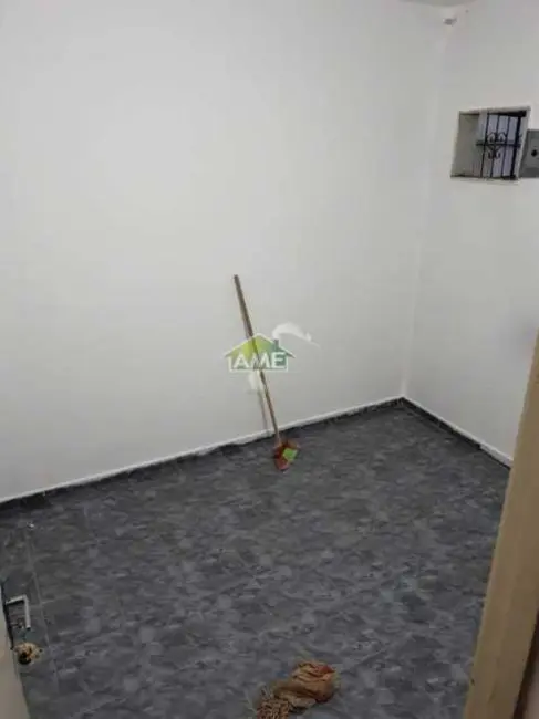 Casa com 1 quarto para alugar em Inhoaíba, Rio De Janeiro - RJ - imagem 6 Foto 6 de Casa com 1 quarto para alugar em Inhoaíba, Rio De Janeiro - RJ