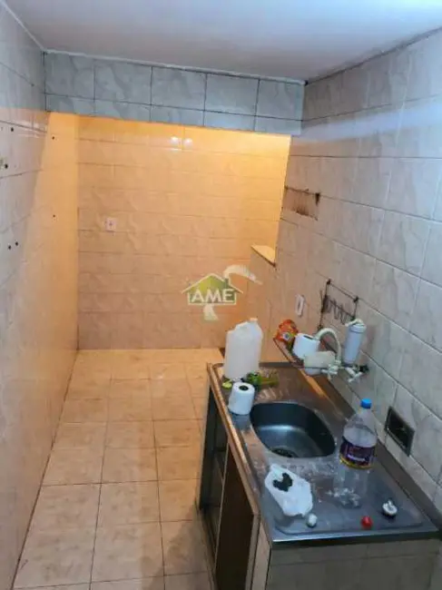 Casa com 1 quarto para alugar em Inhoaíba, Rio De Janeiro - RJ - imagem 8 Foto 8 de Casa com 1 quarto para alugar em Inhoaíba, Rio De Janeiro - RJ