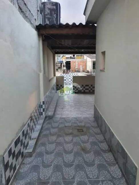 Casa com 1 quarto para alugar em Inhoaíba, Rio De Janeiro - RJ - imagem 4 Foto 4 de Casa com 1 quarto para alugar em Inhoaíba, Rio De Janeiro - RJ