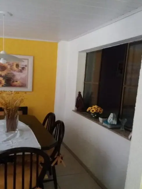 Casa com 4 quartos à venda em Cosmos, Rio De Janeiro - RJ - imagem 8 Foto 8 de Casa com 4 quartos à venda em Cosmos, Rio De Janeiro - RJ