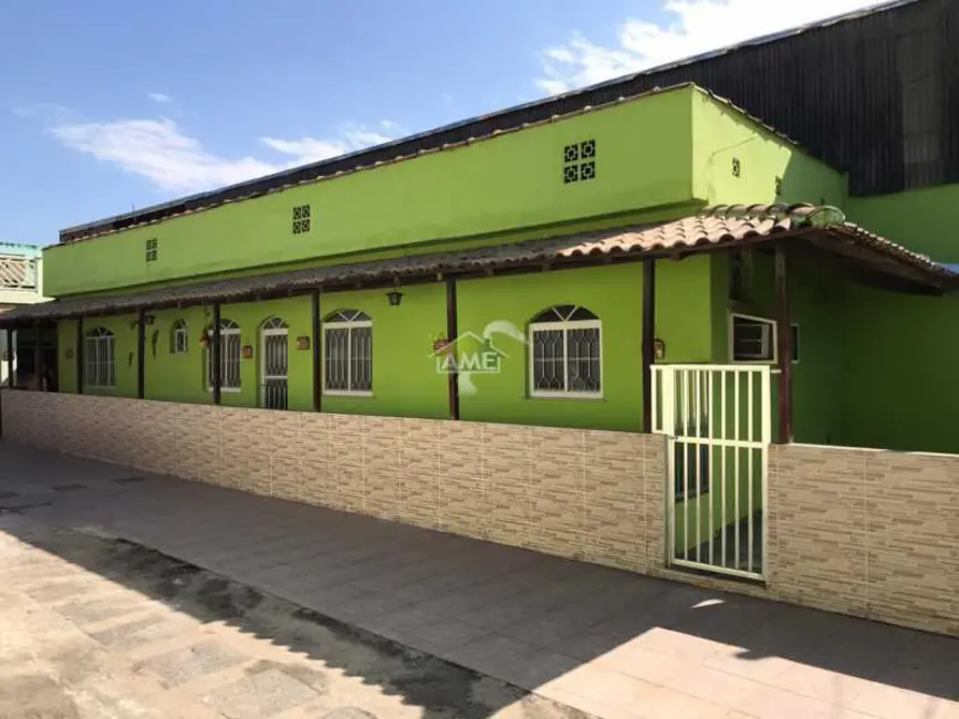 Foto 3 de Casa com 4 quartos à venda, 260m2 em Santana, Itaguai - RJ