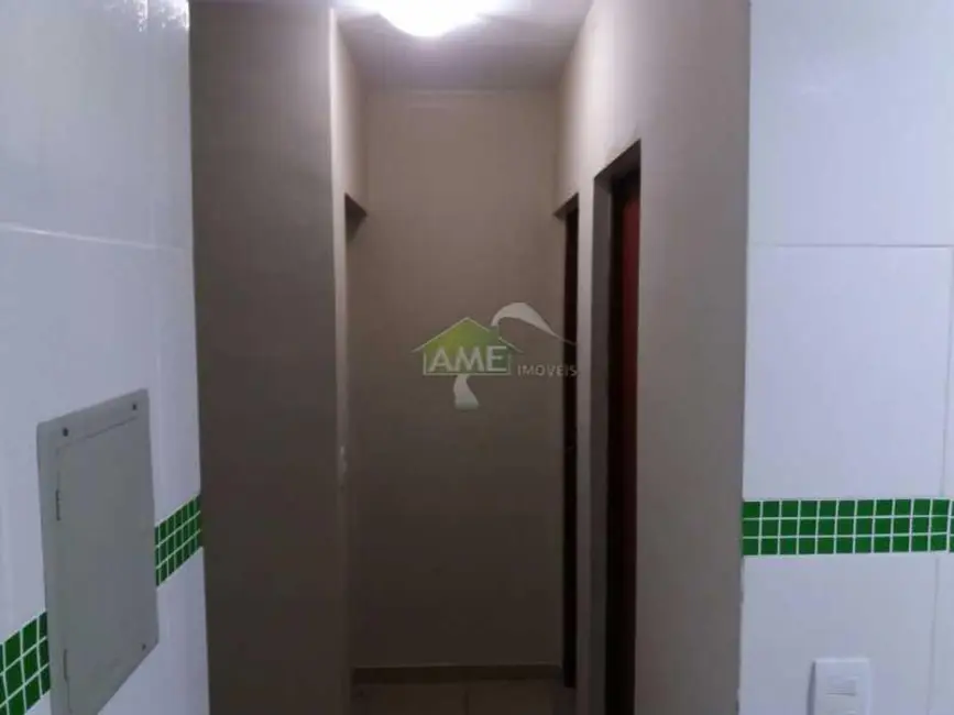 Apartamento com 2 quartos para alugar, 52m2 em Cosmos, Rio De Janeiro - RJ - imagem 5 Foto 5 de Apartamento com 2 quartos para alugar, 52m2 em Cosmos, Rio De Janeiro - RJ