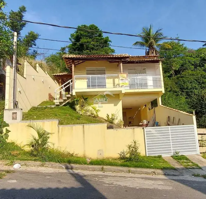 Foto 2 de Casa com 3 quartos à venda, 150m2 em Campo Grande, Rio De Janeiro - RJ