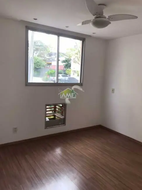 Apartamento com 3 quartos à venda em Campo Grande, Rio De Janeiro - RJ - imagem 3 Foto 3 de Apartamento com 3 quartos à venda em Campo Grande, Rio De Janeiro - RJ