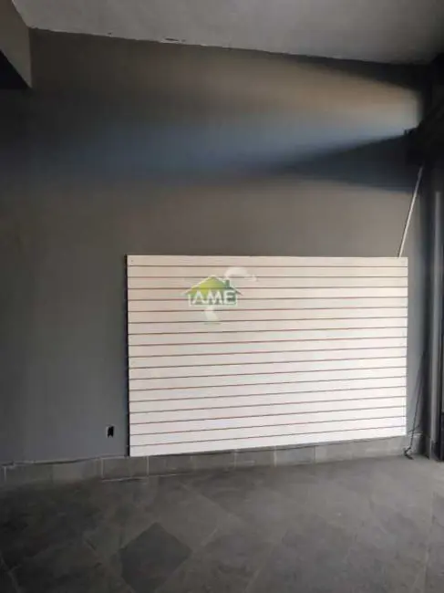Loja para alugar, 40m2 em Campo Grande, Rio De Janeiro - RJ - imagem 4 Foto 4 de Loja para alugar, 40m2 em Campo Grande, Rio De Janeiro - RJ