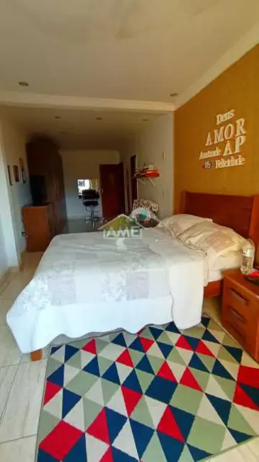 Casa com 3 quartos para alugar em Santíssimo, Rio De Janeiro - RJ - imagem 9 Foto 9 de Casa com 3 quartos para alugar em Santíssimo, Rio De Janeiro - RJ