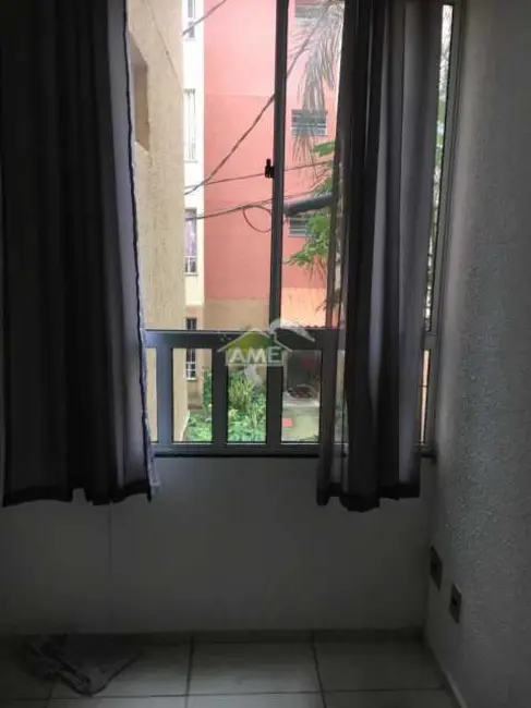 Apartamento com 2 quartos para alugar em Santa Cruz, Rio De Janeiro - RJ - imagem 3 Foto 3 de Apartamento com 2 quartos para alugar em Santa Cruz, Rio De Janeiro - RJ
